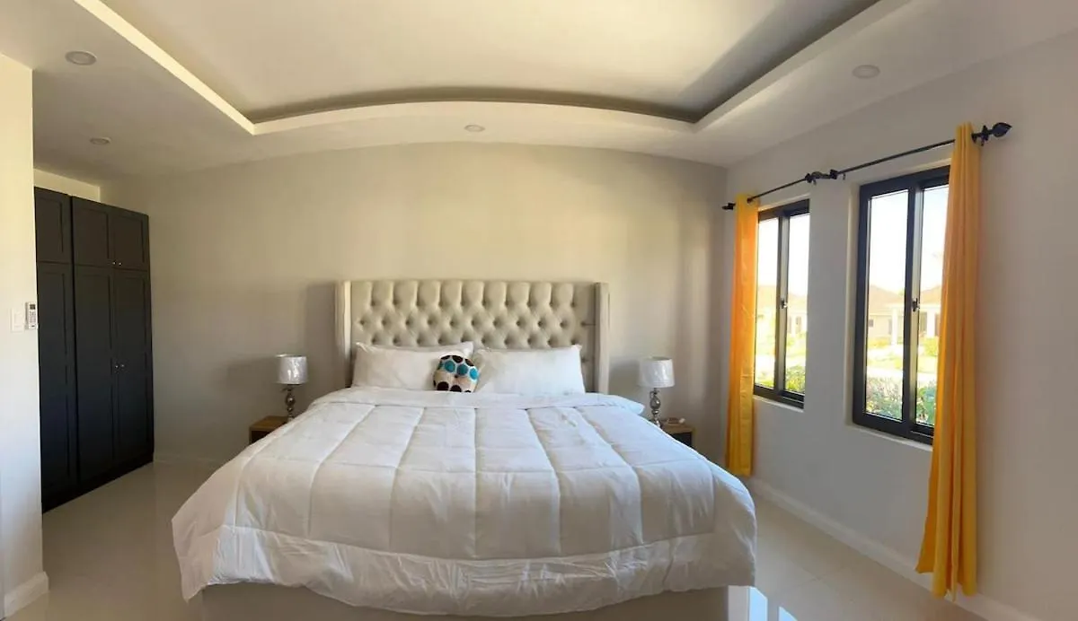 Roses Cove, Serene & Tranquil, A Slice Of Peace Ocho Ríos Villa
